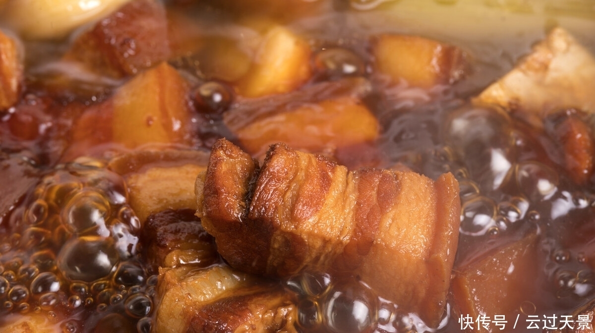 入口|做红烧肉,别只知道焯水,多加这一步,肉肥而不腻,入口即化