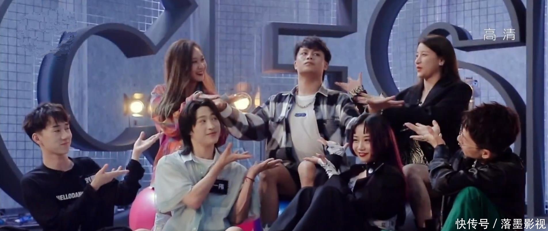 舞蹈|张艺兴加盟《舞蹈风暴2》,核兴舞器波波参加,Hello Dance也来了