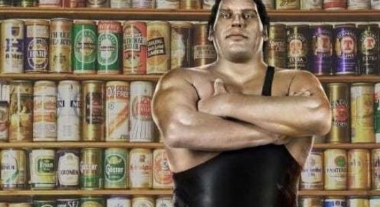 世界|世界上酒量最大的奇人一次能喝下156罐啤酒,骨灰重达15斤