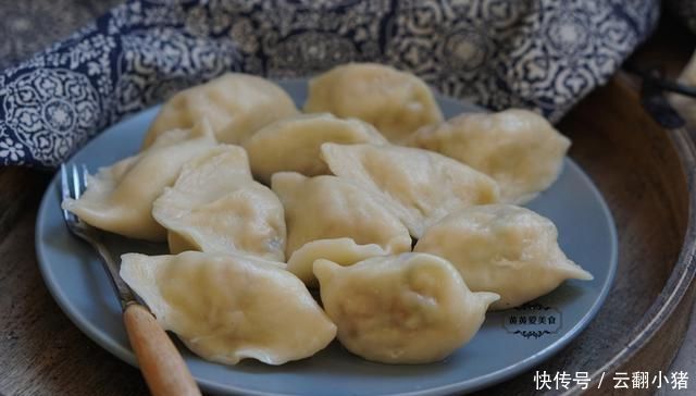 想象|第一次用它来包饺子,超乎想象的好吃,皮薄大馅,个顶个的鲜