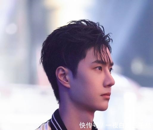 凳子|布布battle炸到王一博摔凳子上热搜了?是怎么回事?