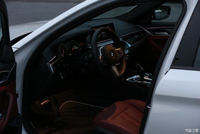 巅峰|宝马530Li尊享运动,宝马5系提车1周年纪念及1年用车体验