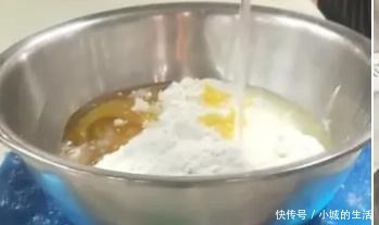 大包|大包酥做的小酥饼好吃到爆,层层酥脆直掉渣,省事快捷香甜不腻