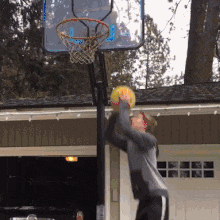 GIF|搞笑GIF：医院WiFi真的挺不错！