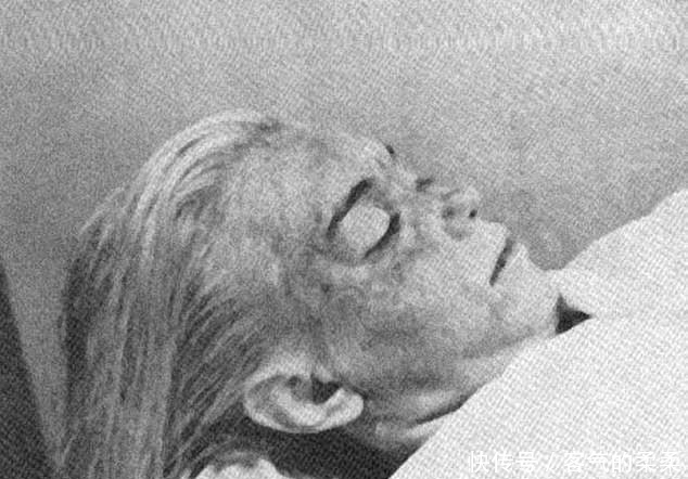  现场|玛丽莲·梦露死亡现场曝光：遗体姿势怪异，图9火化前偷拍的遗容