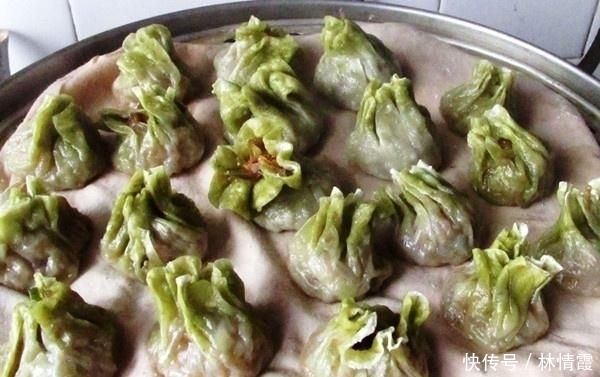 绞肉|翡翠羊肉烧麦，鲜肉汤，满嘴油香