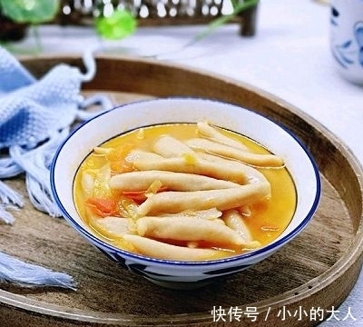  番茄|卷心菜番茄全麦鱼面