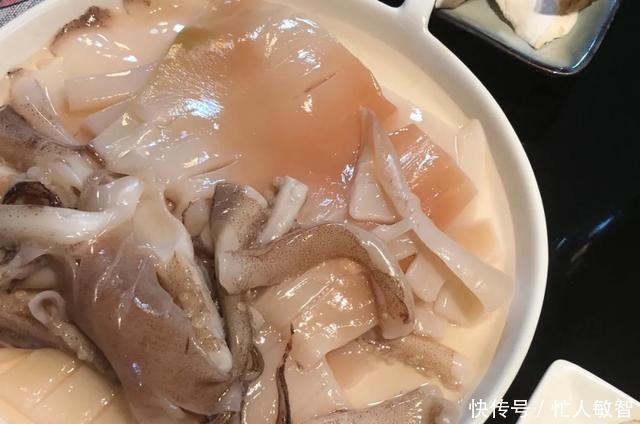 超过|这才是香格里拉松茸之王,每根都超过17厘米,黄油香煎太完美了