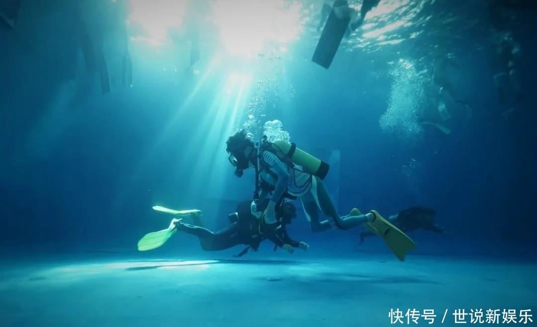 走路|从不能走路到“上天入海”,轮椅之上,这个22岁小伙依旧“乘风破浪”