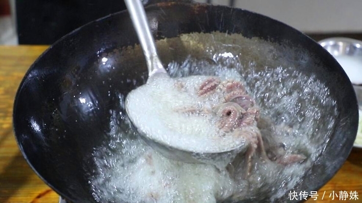  腥臊|猪腰怎么做好吃不腥臊？只要简单几步，鲜辣开胃，喝酒必备