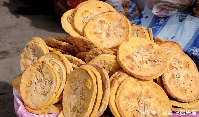  吃法|玉米面的新吃法，香甜酥脆，比蒸馒头还简单！