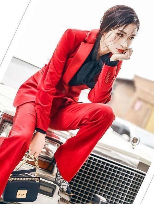 决赛|《乘姐》剪辑师爆料万茜重录多次,杜华不讨喜,决赛主持或已决定