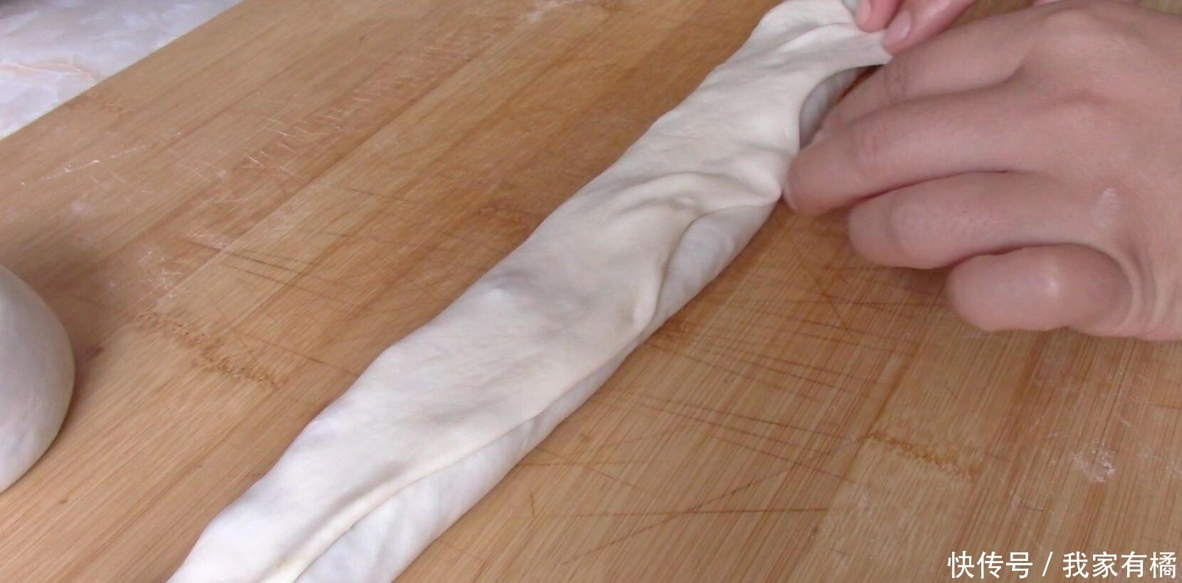 记住|懒人千层肉饼，记住这首诗，保证你调出来的馅鲜嫩多汁，收藏了