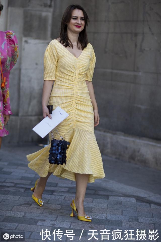  街头|2020春夏巴黎时装周街头风格快照