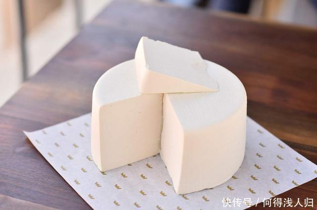 浓郁|想吃奶酪不用买,教你零厨艺做法,奶香浓郁零添加,全家人吃不够