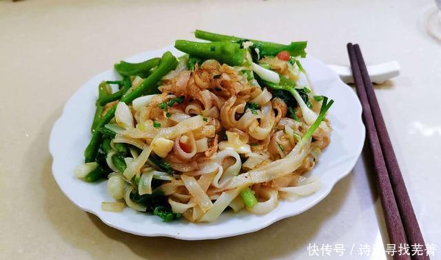  秘诀|素炒河粉，根根均匀的粘满酱油且不断，秘诀看这里
