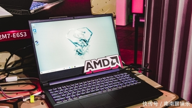  崛起|锐龙崛起谁与争锋？AMD携手天猫电竞节ChinaJoy秀至尊游戏本