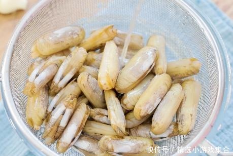  葱油蛏子|此海鲜，15块钱一斤，三伏天我隔三差五给家人吃，补铁还补钙