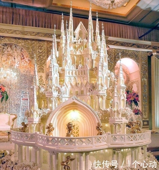 套房|印尼推出超奢华蛋糕,一个城堡蛋糕能买大城市的一套房