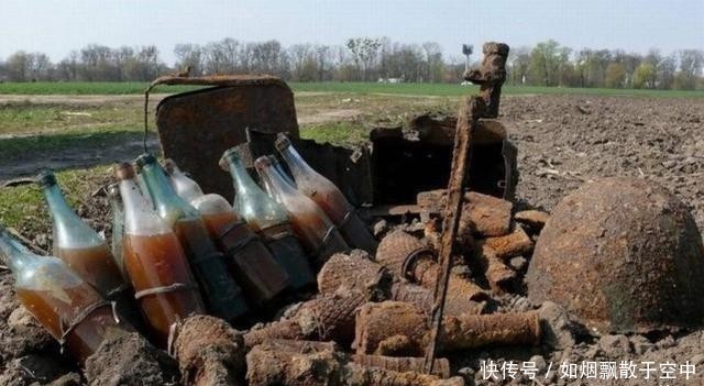  地雷|苏德战争有多惨烈？看这些锈迹斑斑的武器就知道了，有一件不敢动