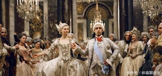 法国|法国王后玛丽在被处决时,为何要向刽子手道歉