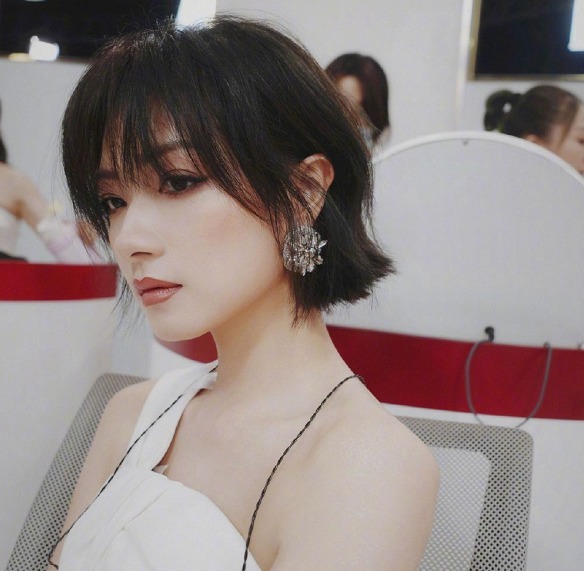 浪姐|《浪姐》结束一周后,7人团无合体演出,姐姐们都选择合体捞金