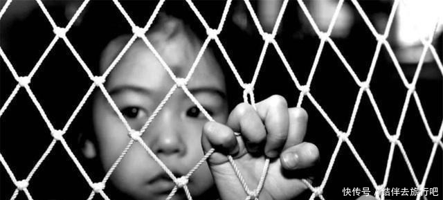 苏打水|超市推出“寻娃水”，每一瓶都毁了一个家，说是水，不如说是泪