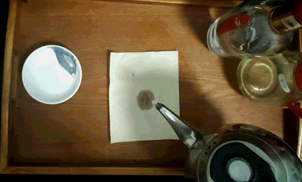 白酒的执行|怎么分辨白酒是不是纯粮食酒?学会这几招,轻松辨别真假白酒