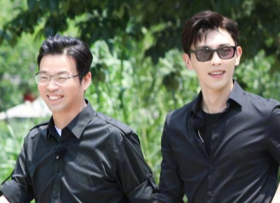 边缘|邓伦晒《极限6》收官合影,王迅贾乃亮站边缘,我却关注C位明星