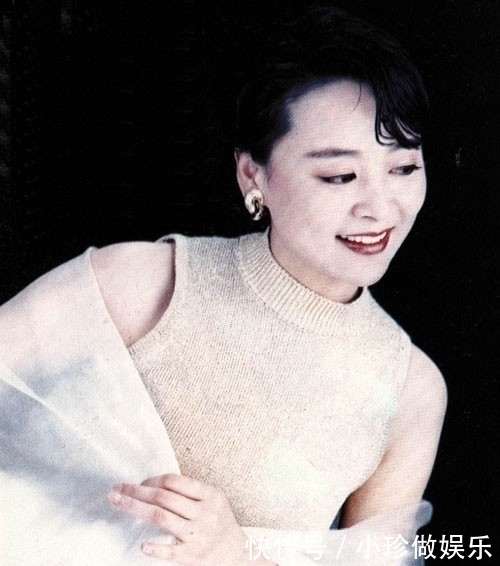 张瑜|张瑜在最红的时候去美国留学,63岁依然单身无儿女,活得很幸福