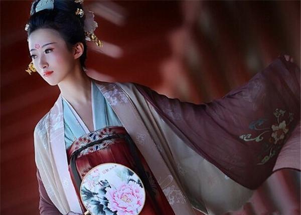 奇案|清朝奇案：女子下嫁多人并下杀手，原来另有隐情，乃是为兄报仇