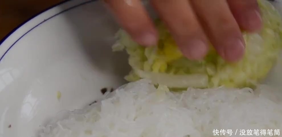 人生|白菜鸡蛋这样做,好吃到你怀疑人生,喜欢赶紧试试!