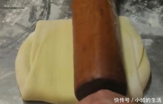 大包|大包酥做的小酥饼好吃到爆,层层酥脆直掉渣,省事快捷香甜不腻