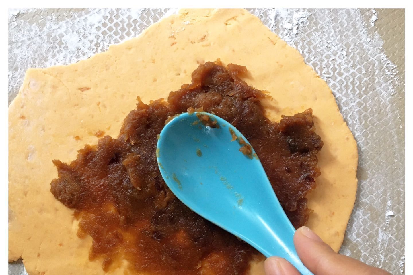 宝宝|宝宝加餐小点心枣泥红薯卷,软糯香甜,营养又美味