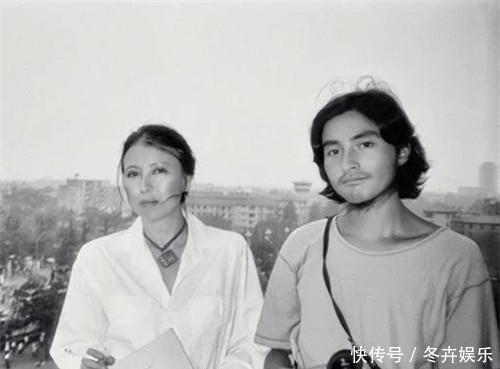 三毛自杀前最后一组照片:眼神带着忧郁和