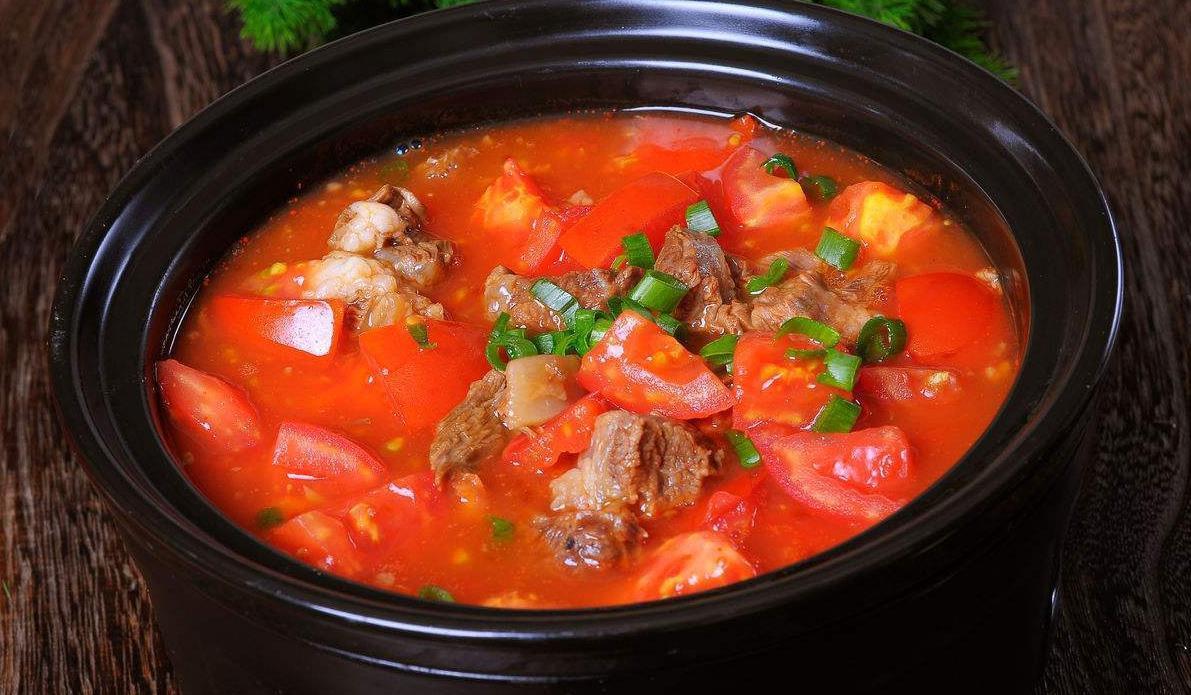  牛腩焯水|炖牛腩时，不要只知道加食盐，多加一个步骤，牛腩没腥味更好吃