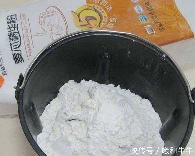 面团|童年记忆的味道-韭菜鸡蛋包子