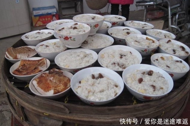 农村宴席|农村酒席才有的十大蒸碗,一桌300块分量管够,你们觉得如何?