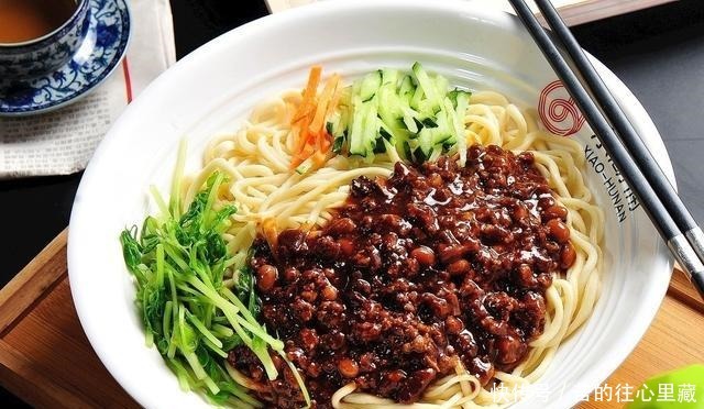 票选|网友票选的“面条排行榜”,吃过9种以上,才是真正的面食控!