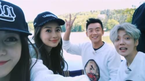  吓人|跑男手机壳baby的吓人，郭麒麟的搞怪，看到蔡徐坤爸妈同款