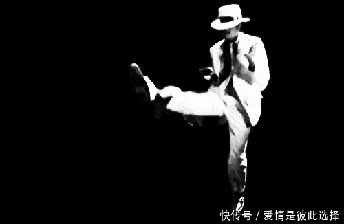 狂赞|Ella狂赞、Lisa尖叫,97年的她未免太飒了!