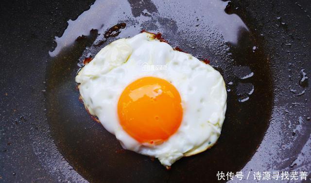 大口|剩米饭新吃法,不炒不煮,每次都是边拌边流口水,太好吃了