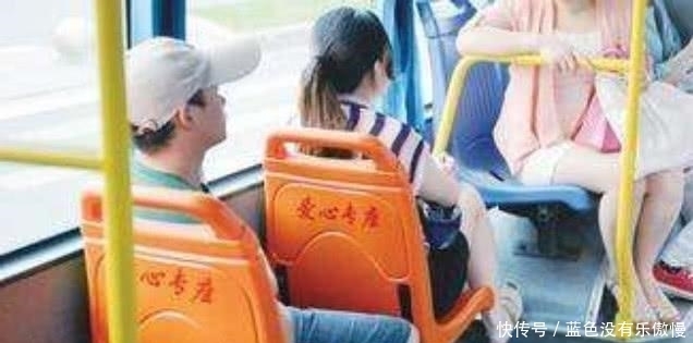些老人|为什么越来越多的人不给老人让座了? 听听常搭公交的老人家怎么说