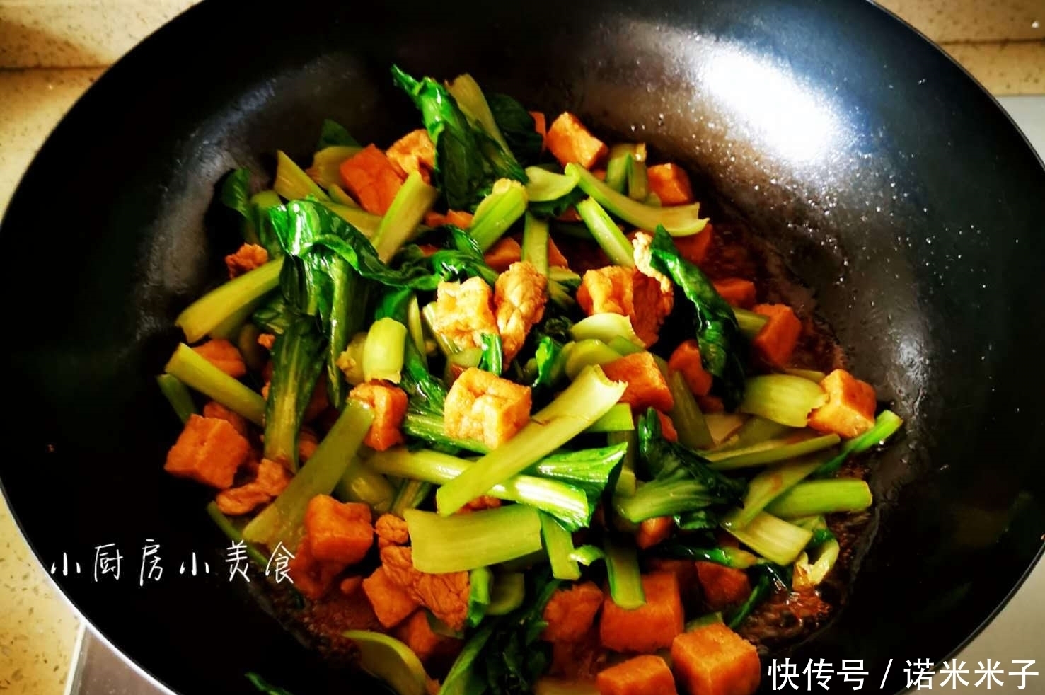 油豆腐|这食材多煮入味,配上肉味道更鲜,一口一个,下酒下饭