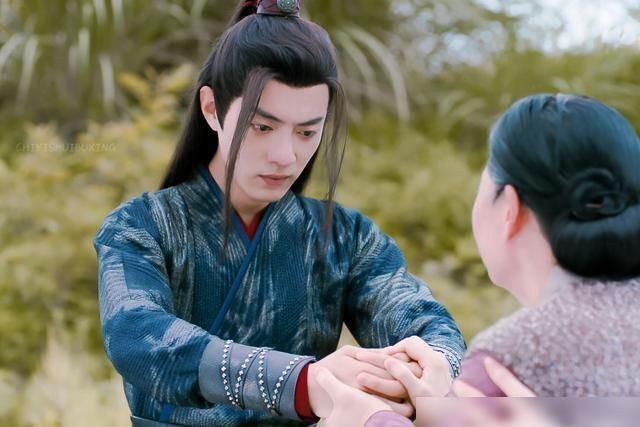  综艺与歌曲之间共|肖战的综艺被剪，歌曲却正常播出，两者有什么区别