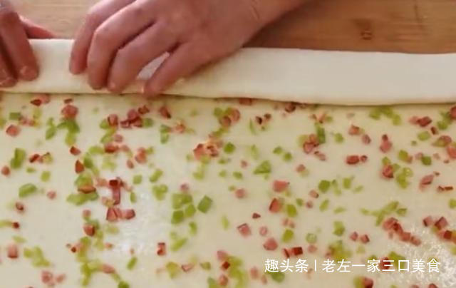 好吃|花卷新做法,有菜有肉,比包子简单,比饺子还香,一口一个,好吃