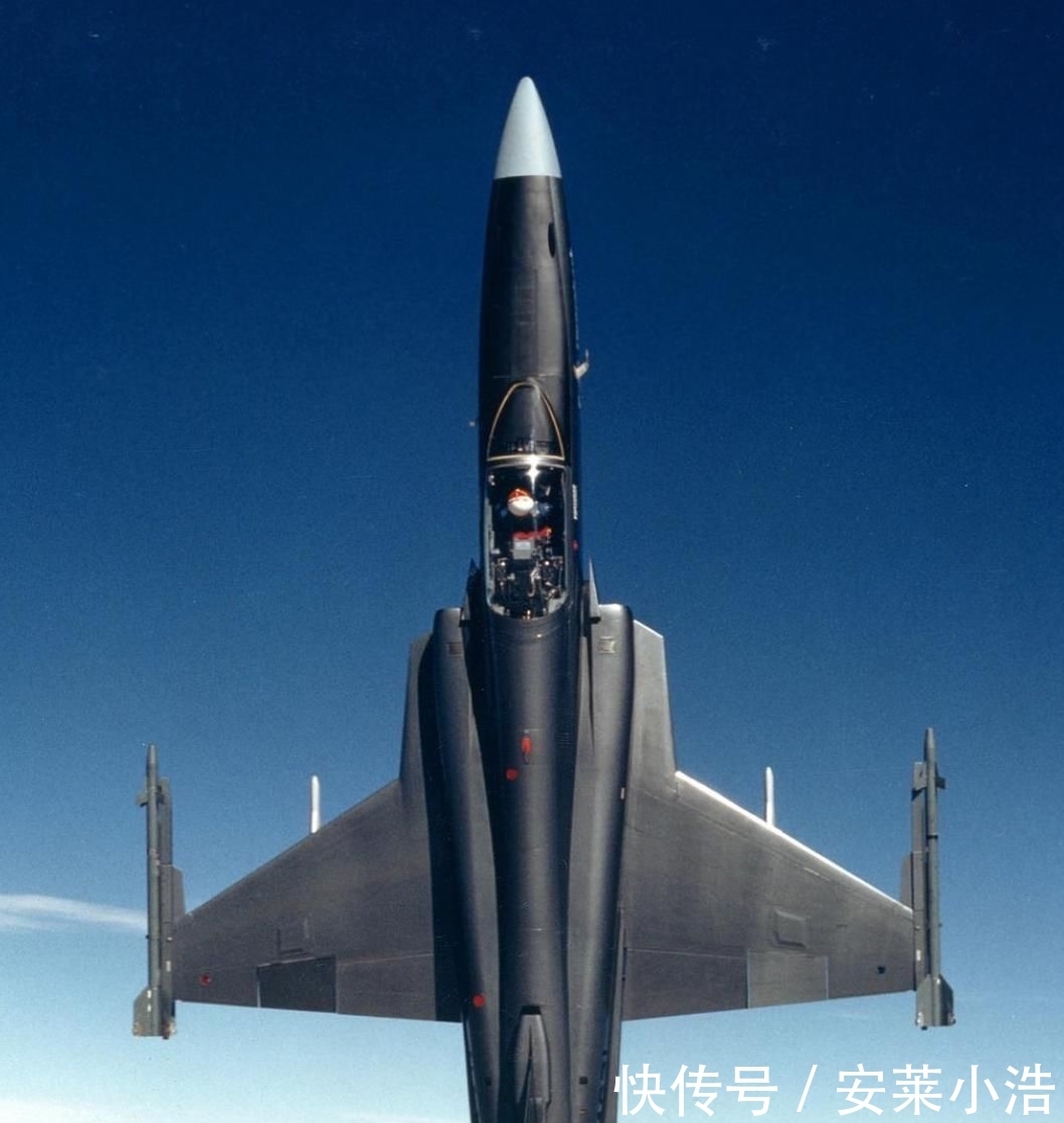 过往|变形金刚动漫人物:浅挖过往中的霸天虎暴脾气人物-氮气宙斯