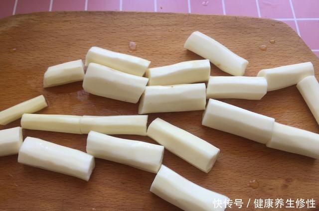 绵软|蔬菜也能做甜甜圈,绵软香甜,不油炸易消化,孩子一口气能吃仨