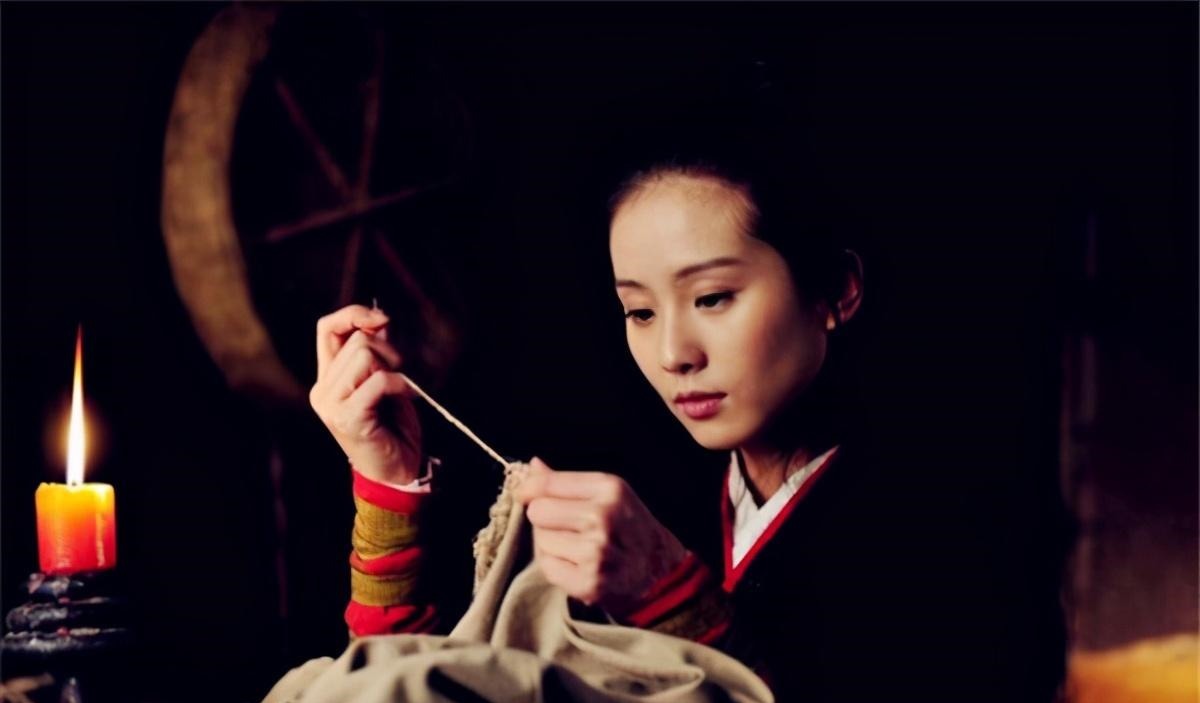 颠倒黑白|明朝奇案两名无赖见男童貌美，尾随对其母行不轨，反而颠倒黑白