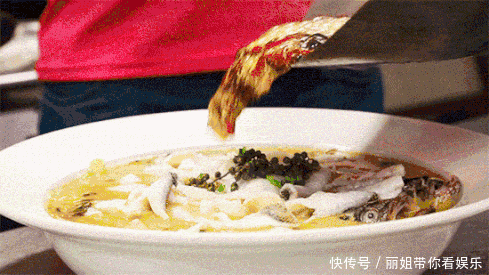  蒜香酸菜鱼|10款蒜香美食测评，没有一款不让你流口水！